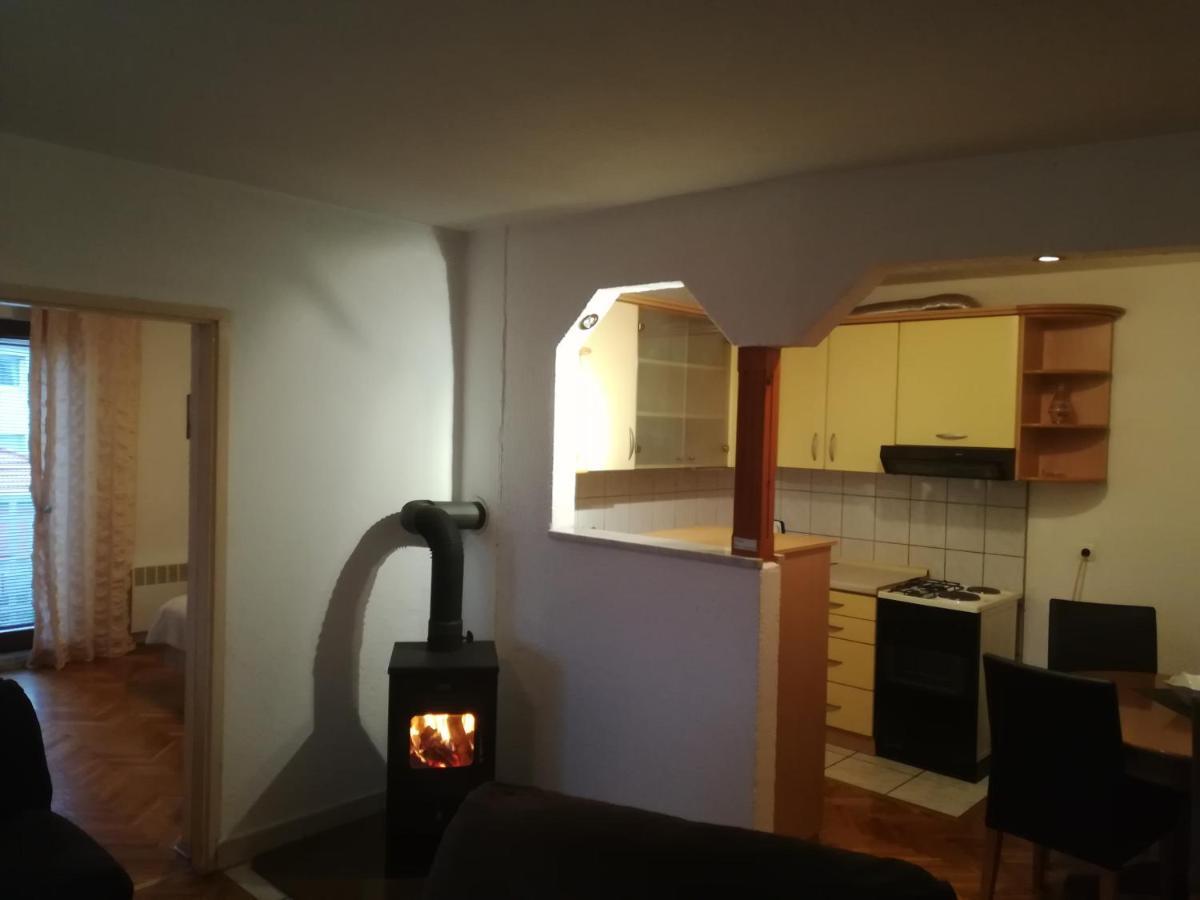 Apartman Lidija ลิฟโน ภายนอก รูปภาพ