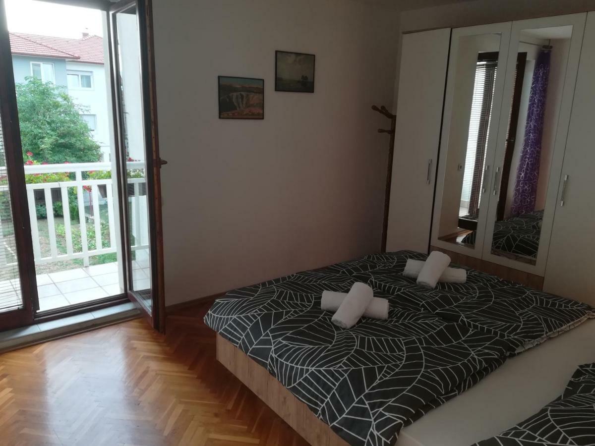 Apartman Lidija ลิฟโน ภายนอก รูปภาพ