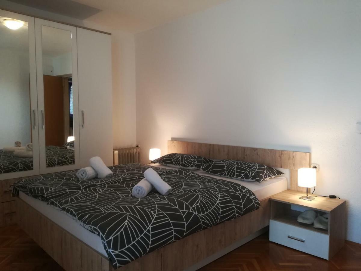 Apartman Lidija ลิฟโน ภายนอก รูปภาพ